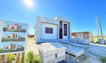 CASA- LOTEAMENTO PARQUE NOVO RINCÃO - BALNEÁRIO RINCÃO