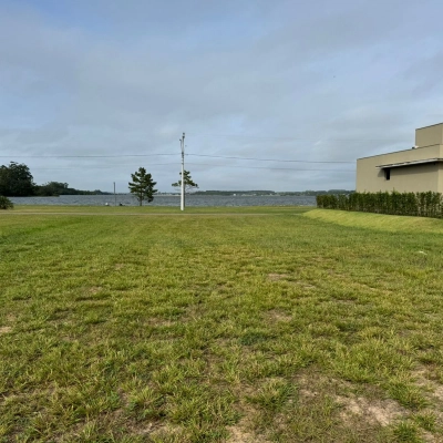 Terreno frente lagoa Vila Suíça - Balneário Rincão/SC