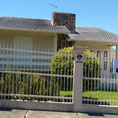 Casa semimobiliada Jaqueline - Içara/SC