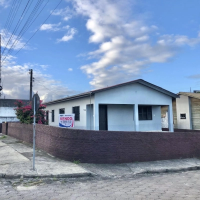 Casa alvenaria de esquina Primeiro de Maio - Içara/SC