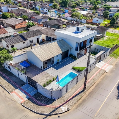 Casa mobiliada próxima a Via Rápida - Criciúma/SC