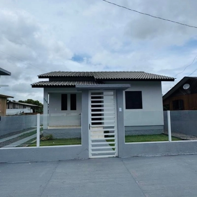 Casa alvenaria - Quarta Linha - Crici&uacute;ma/SC
