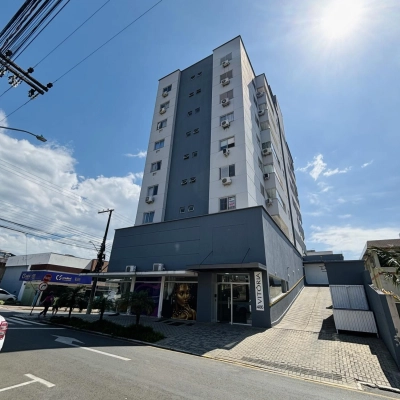 Apartamento edif&iacute;cio Vit&oacute;ria - Centro - I&ccedil;ara/SC