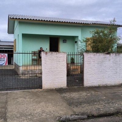 Casa alvenaria - Cristo Redentor - Crici&uacute;ma/SC