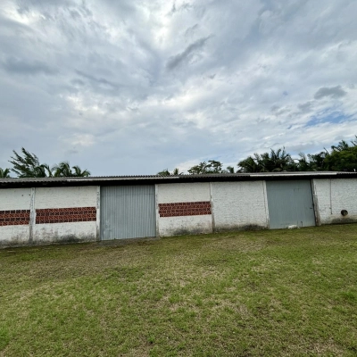 Pavilhão com terreno de 1.935,36 m² - Tereza Cristina - Içara/SC