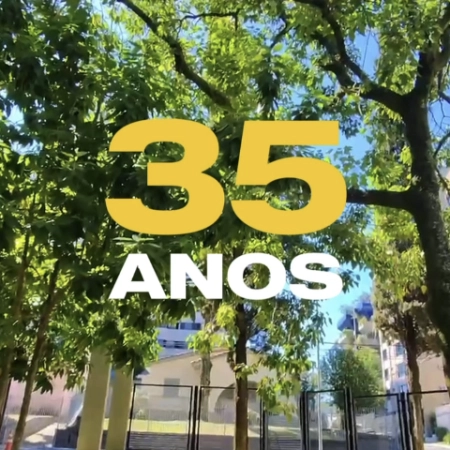 35 anos