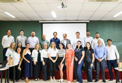 Caf&eacute; com Associado