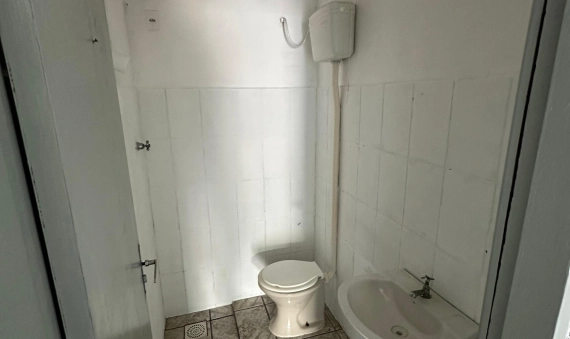 PRÉDIO COMERCIAL, BAIRRO PRÓSPERA - CRICIÚMA