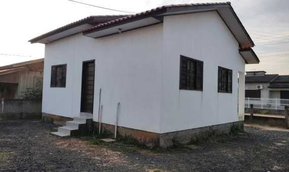 CASA - PEDREIRAS, BALNEÁRIO RINCÃO