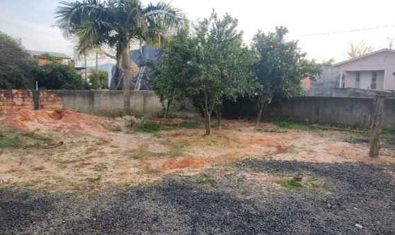 CASA - PEDREIRAS, BALNEÁRIO RINCÃO