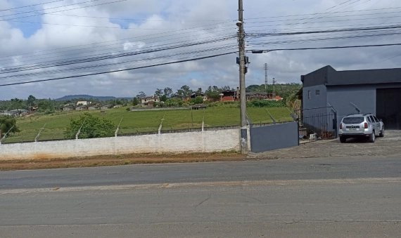 TERRENO - PRIMEIRO DE MAIO, IÇARA