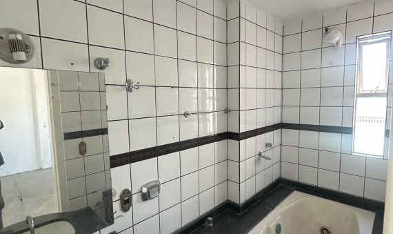 APARTAMENTO NO ED. PORTINARI - CENTRO, CRICIÚMA