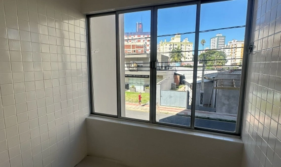 APARTAMENTO NO ED. PORTINARI - CENTRO, CRICIÚMA