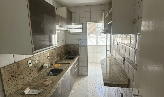 APARTAMENTO NO ED. PORTINARI - CENTRO, CRICIÚMA