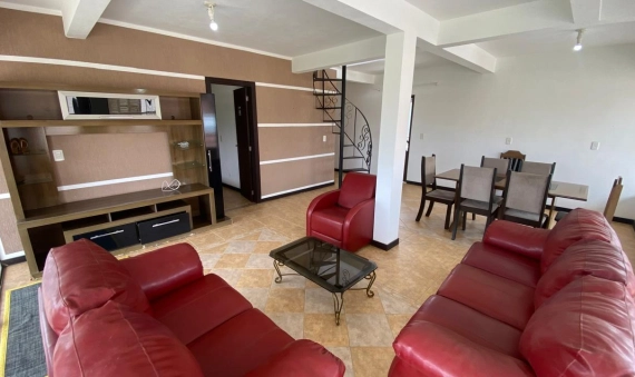 CASA - NA PRAIA DO CAMACHO, JAGUARUNA