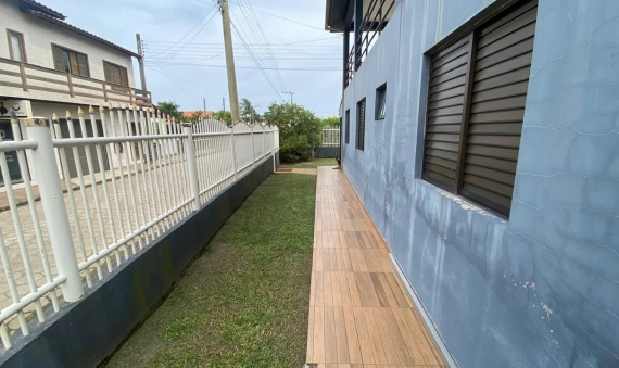 CASA - NA PRAIA DO CAMACHO, JAGUARUNA