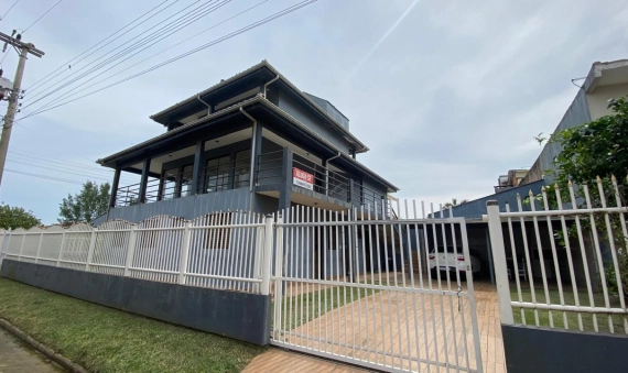 CASA - NA PRAIA DO CAMACHO, JAGUARUNA