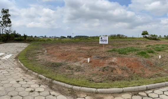 TERRENO, LOT. PARQUE DOS AÇORES - SANGA FUNDA, IÇARA