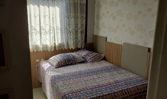 CASA COM EDÍCULA - DEMBOSKI, IÇARA