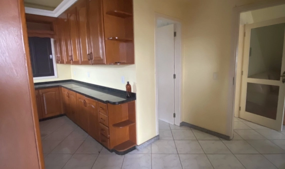 CASA, OURO NEGRO - FORQUILHINHA