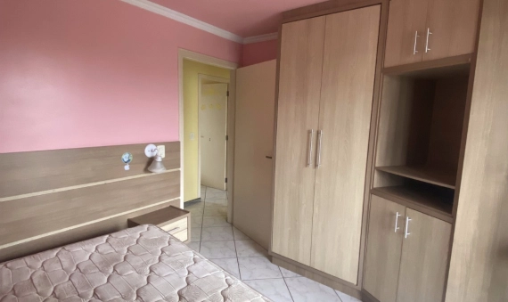 CASA, OURO NEGRO - FORQUILHINHA