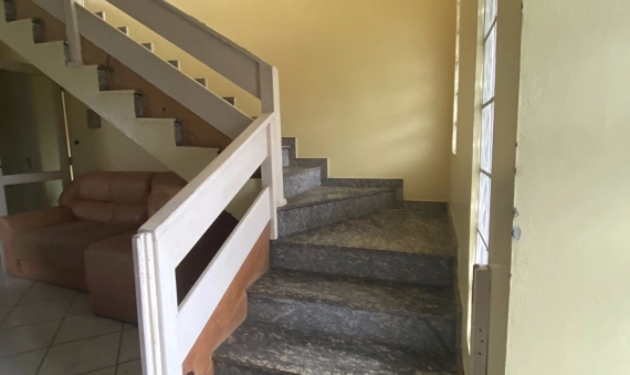 CASA, OURO NEGRO - FORQUILHINHA