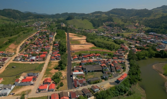 TERRENOS, LOT. GESSER - BRAÇO DO NORTE