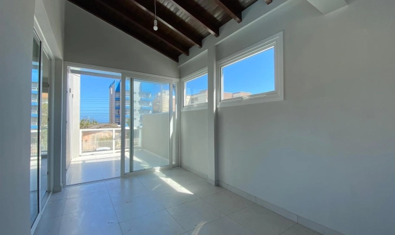 CASA DE ALTO PADRÃO - ZONA NOVA, BALNEÁRIO RINCÃO