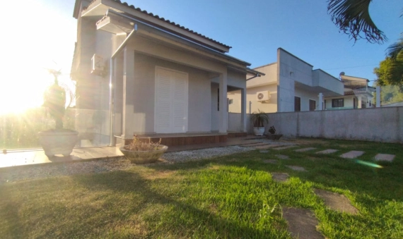 CASA, DOIS PAVIMENTOS, ANA MARIA - CRICIÚMA