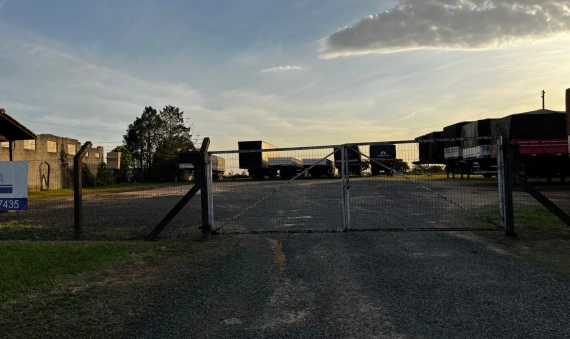 TERRENO - PRIMEIRO DE MAIO, IÇARA