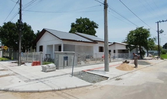 CASA COM EDÍCULA, NOVA YORK - FORQUILHINHA