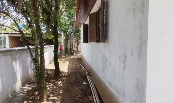 CASA COM EDÍCULA, NOVA YORK - FORQUILHINHA