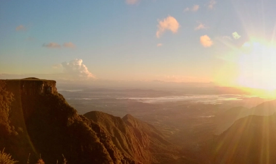 TERRENOS, LOT. CAMPOS DA MONTANHA - BOM JARDIM DA SERRA