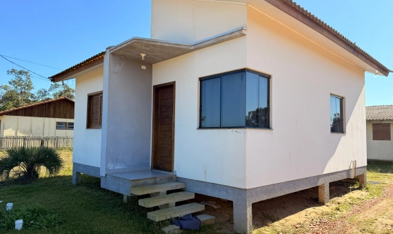 CASA - LAGOA DOS FREITAS - BALNEÁRIO RINCÃO 