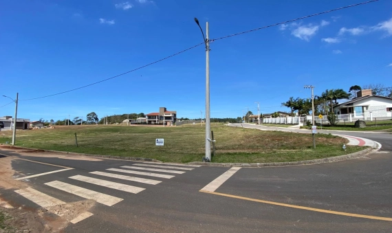 TERRENO - LOMBAS PEDREIRAS, IÇARA