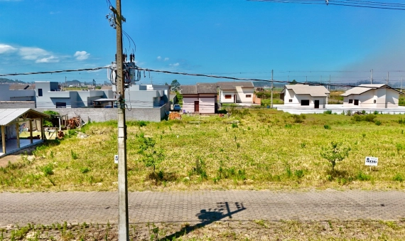 TERRENOS, CAVERAZINHO - ARARANGUÁ