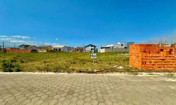 TERRENOS, CAVERAZINHO - ARARANGUÁ