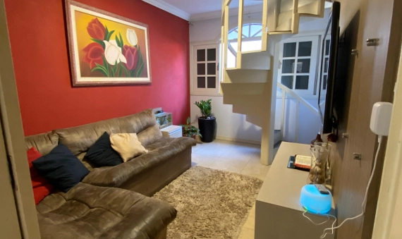 CASA - PRIMEIRO DE MAIO