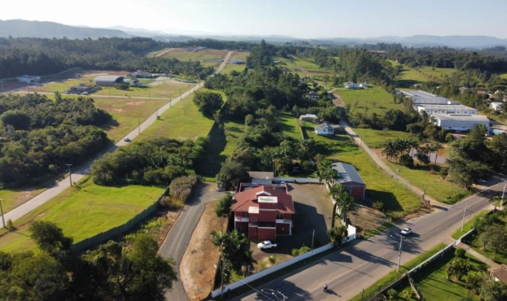 TERRENO PARA PAVILHÃO - CRICIÚMA 