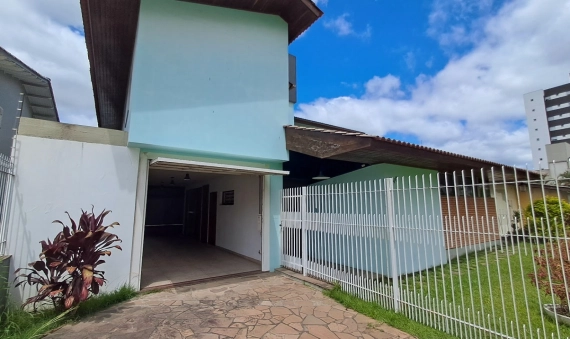 CASA, DOIS PAVIMENTOS, SANTA BÁRBARA - CRICIÚMA