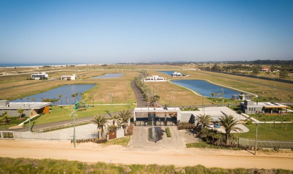 LOTES, CONDOMÍNIO ÁGUAS DO ATLÂNTICO - BALNEÁRIO RINCÃO