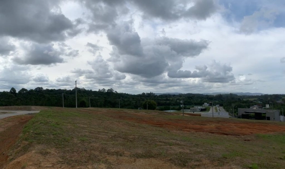 TERRENOS, COND. MONTEBELLO – COCAL DO SUL