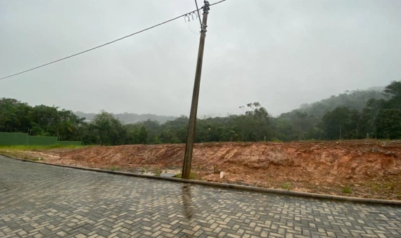 TERRENOS, COND. MONTEBELLO – COCAL DO SUL