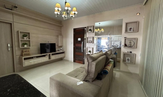 CASA - PINHEIRINHO, CRICIUMA