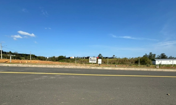 TERRENO - LOT. BENVENUTTI, PRIMEIRO DE MAIO, IÇARA