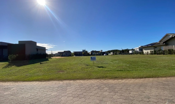 TERRENO - LAGOA DOS ESTEVES, BALNEÁRIO RINCÃO