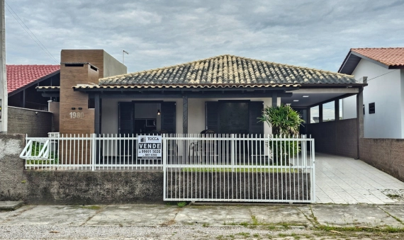 CASA -ZONA SUL - BALNEÁRIO RINCÃO