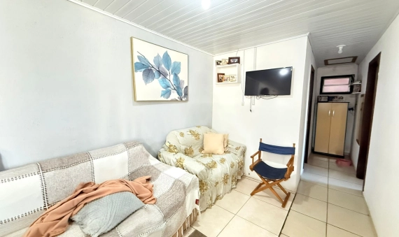 CASA COM EDÍCULA - JARDIM ELIZABETE - IÇARA/SC