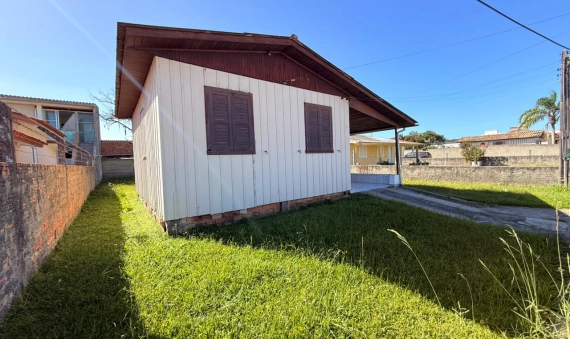 CASA - ZONA VELHA - BALNEÁRIO RINCÃO 