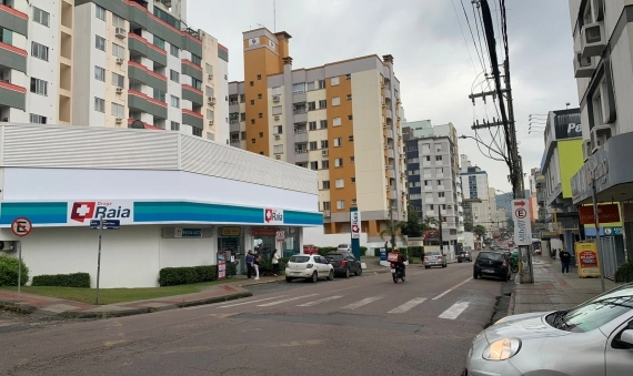 APARTAMENTO, ED. VALDA - CENTRO, CRICIÚMA